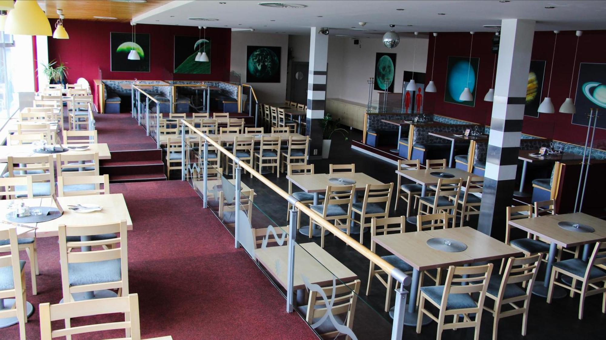 Penzion Raketa Bowling Opava Exteriér fotografie